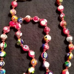 EUC 12" Murano handknotted glass bead necklace